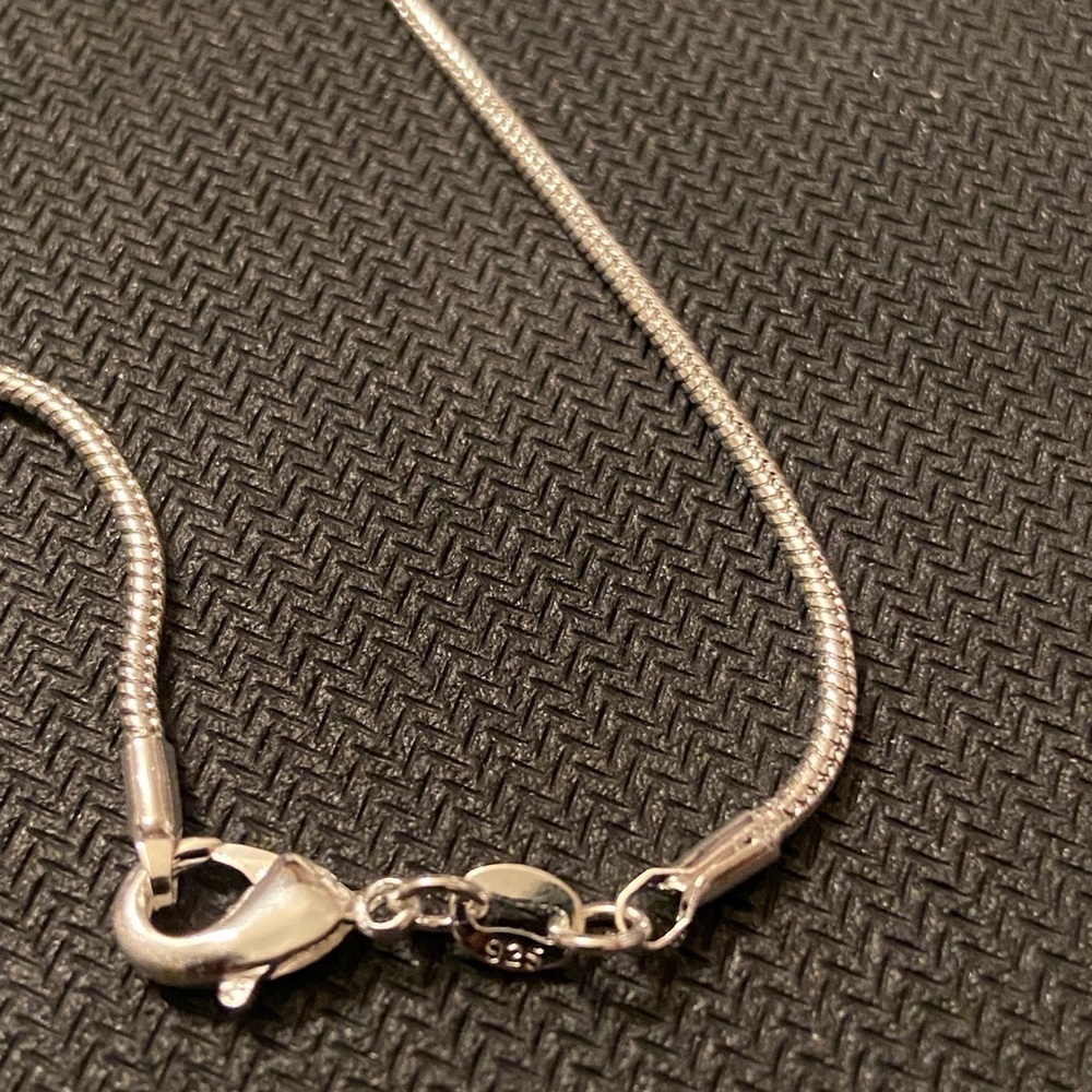 Women’s Beautiful Genuine Fossil Coral Pendant on Sterling Silver Necklace - Picture 4 of 5